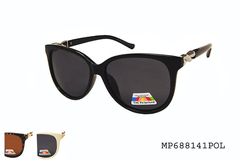 Wholesale polarized sunglasses with a rectangle frame in matte black, featuring dark gradient lenses and sleek temples.