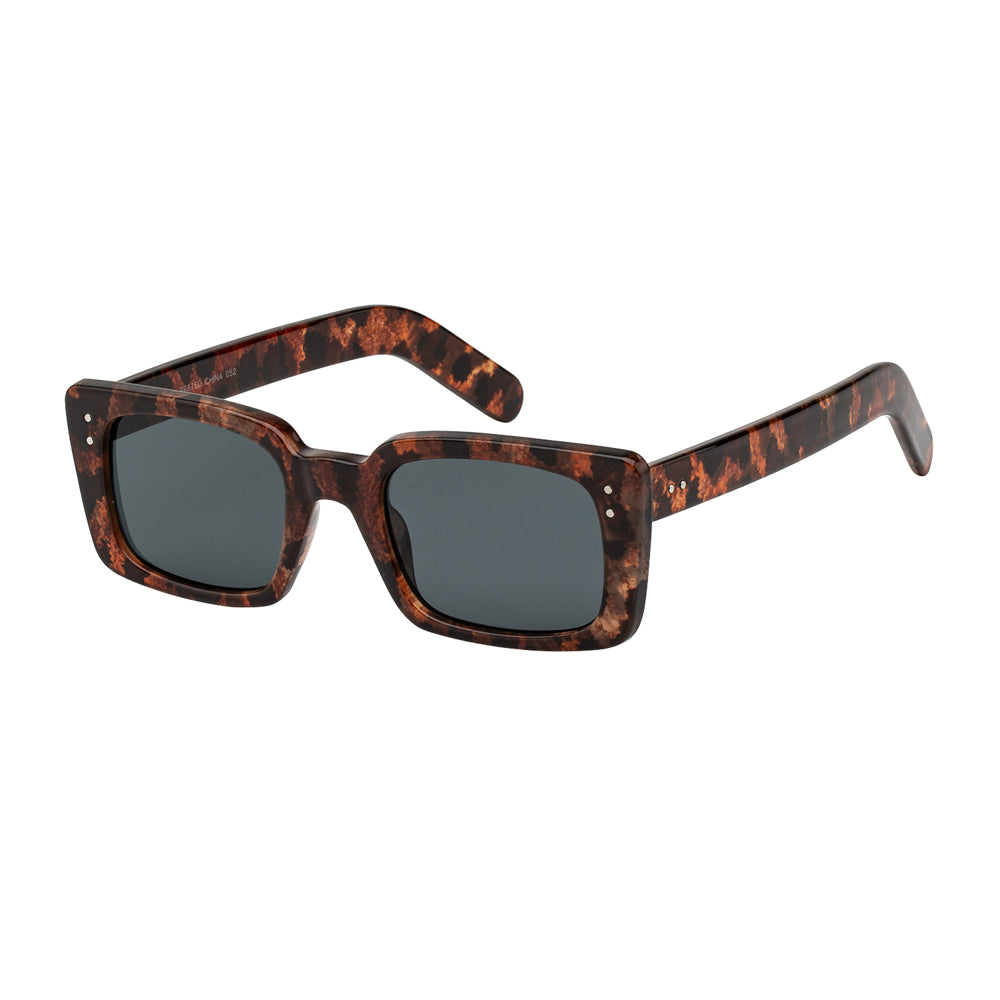 
                  
                    SUNGLASS | P687SD
                  
                