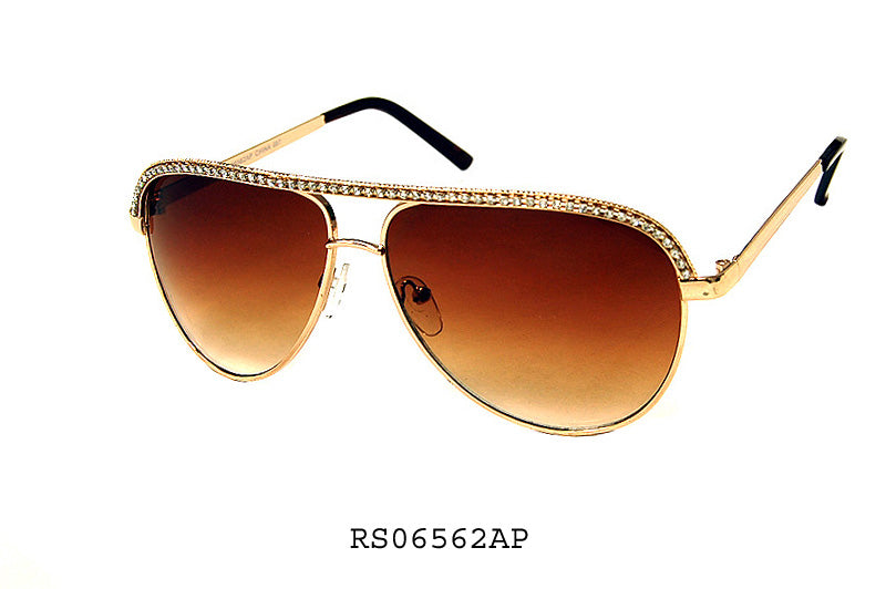 Women's fashion sunglasses with a round frame and tortoiseshell acetate material, featuring dark gradient lenses, front view.